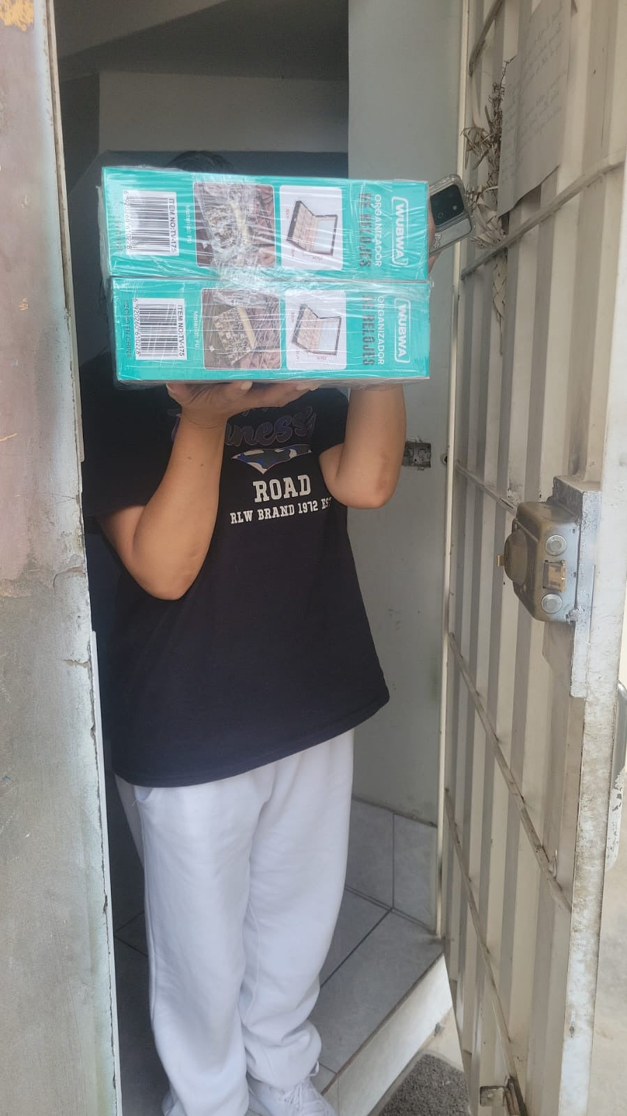 Cliente con su producto